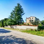 Flat With Pool Close To Kanegra *